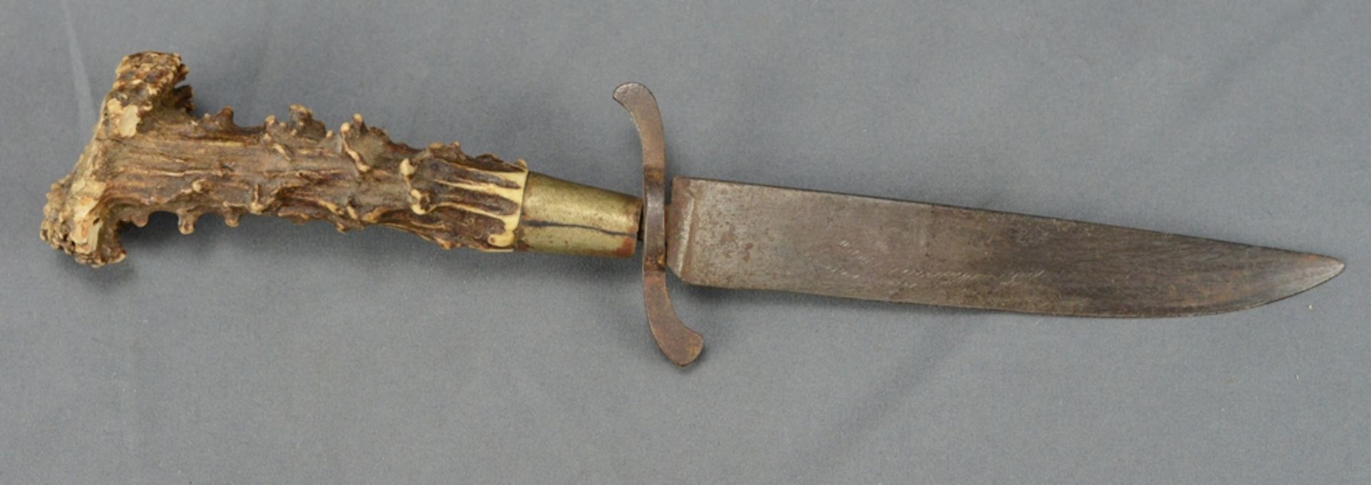 Knife with handle made of rod from roe buck, total length 27,5cm, sheath 14cm