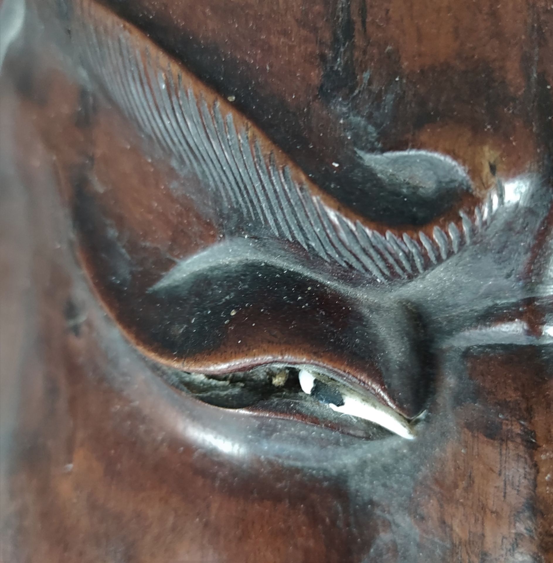 Great asian mask, face crowned with lotus flower, curved beard, eyes inserted (partly damaged), - Image 5 of 5