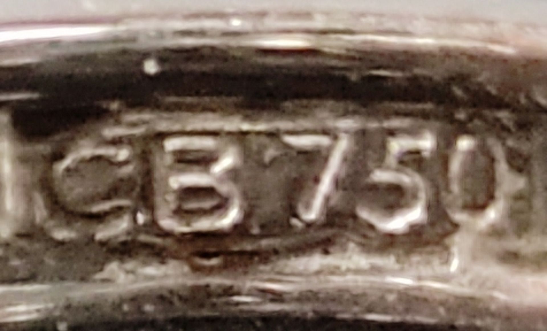 Brillant-Ring, mit zentralem Brillant um ca. 0,5ct, F-VVS und 10 Diamanten, 8/8, zusammen ca. 0,30c - Bild 3 aus 3