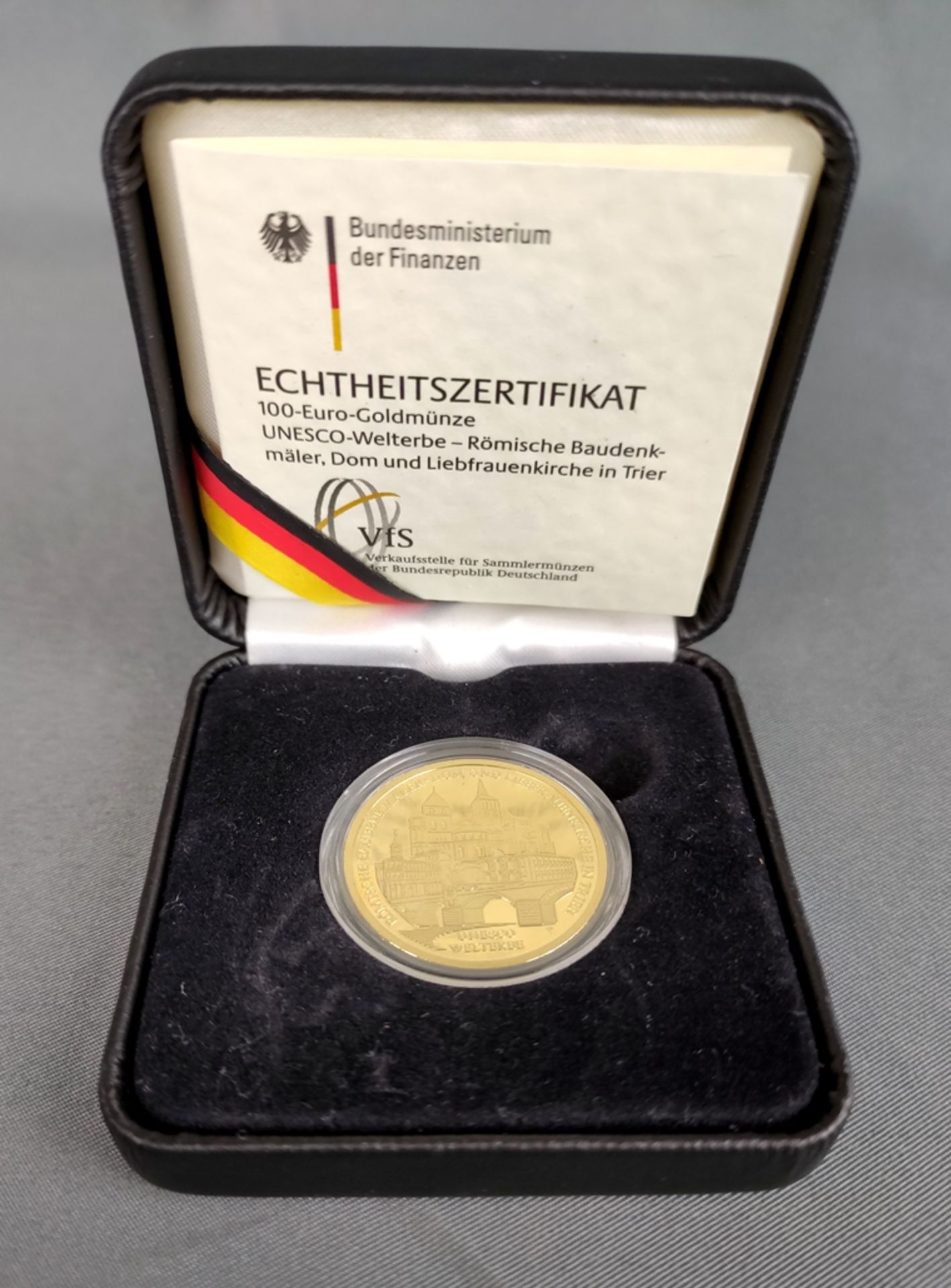 100 Euro Goldmünze, UNESCO-Welterbe, Dom und Liebfrauenkirche in Trier, 2009, Feingold, 15,55g, Dur