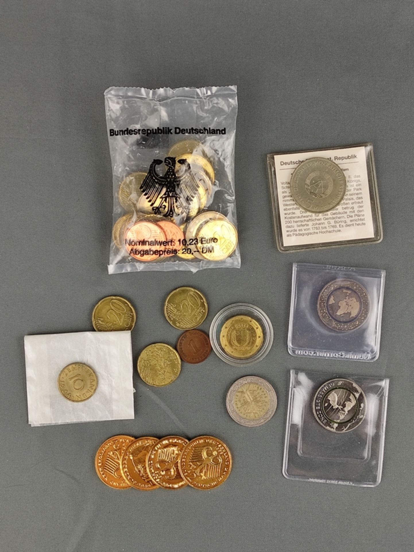 Münz-Konvolut, 15 Teile, bestehend aus 1xEuro Starterkit BRD, Nominalwert 10,23Euro, 1x20 Cent Malt