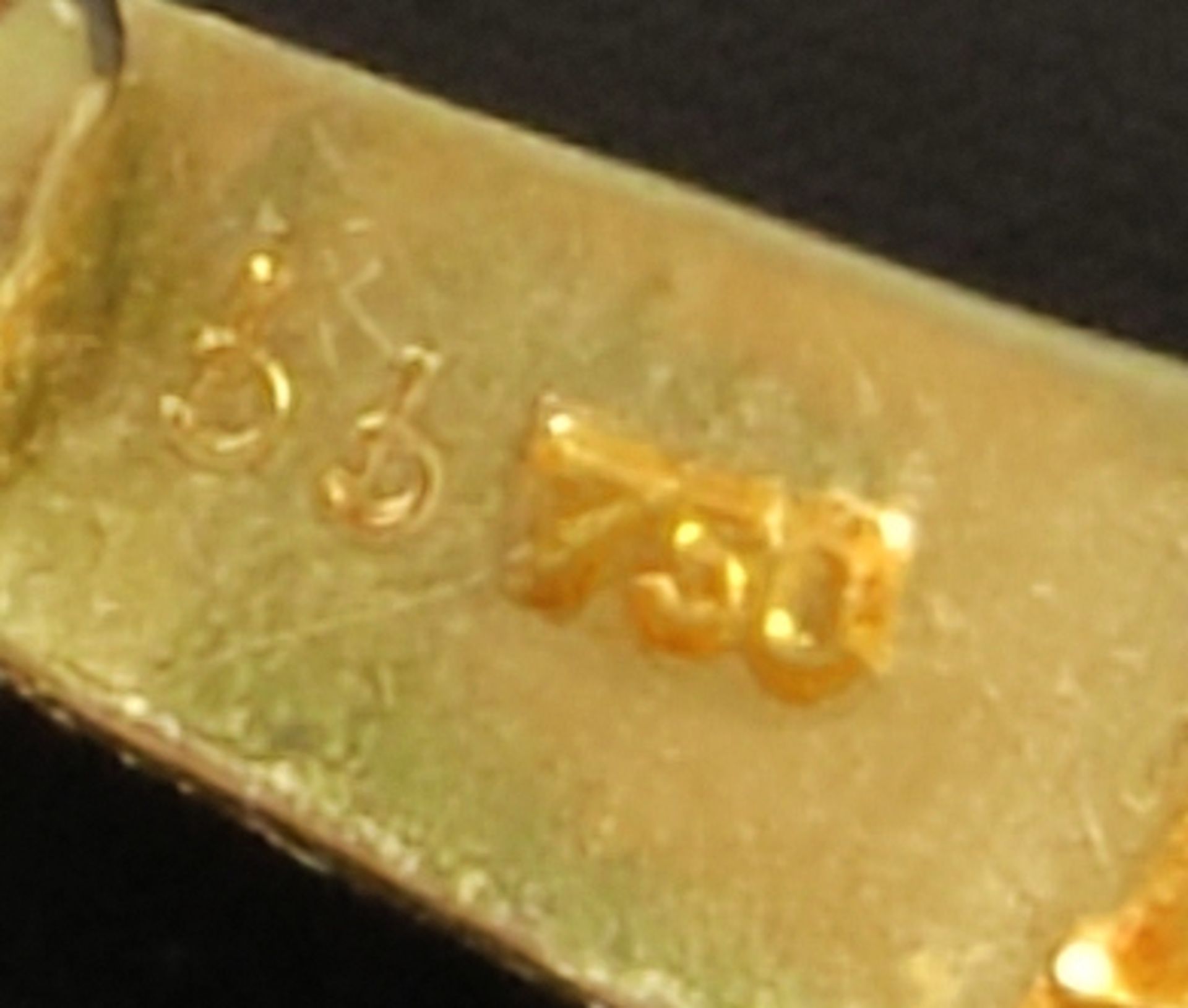 Herz-Anhänger, besetzt mit 17 Brillanten, zusammen um ca. 1ct, W-VS, 750/18K Gelbgold, 4,8g, Länge  - Bild 2 aus 2