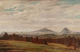 Geißler, Hugo (1895-1956 Tuttlingen) "Hegau Landschaft", mit Bergpanorama, Öl auf Platte, rechts un