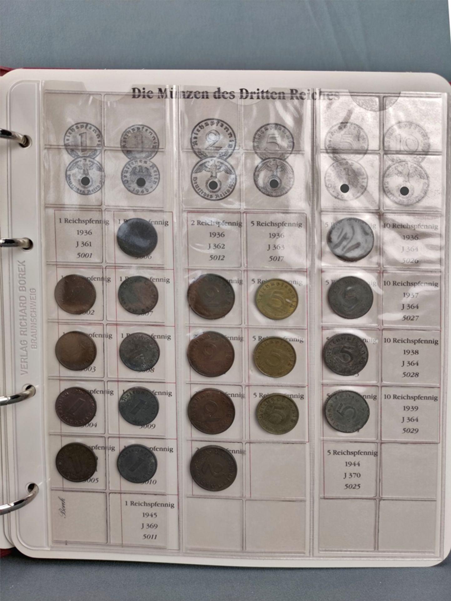 Großes Konvolut Münzen und Medaillen, Deutschland, bestehend aus Album Münzen Drittes Reich 1933-19 - Bild 4 aus 5