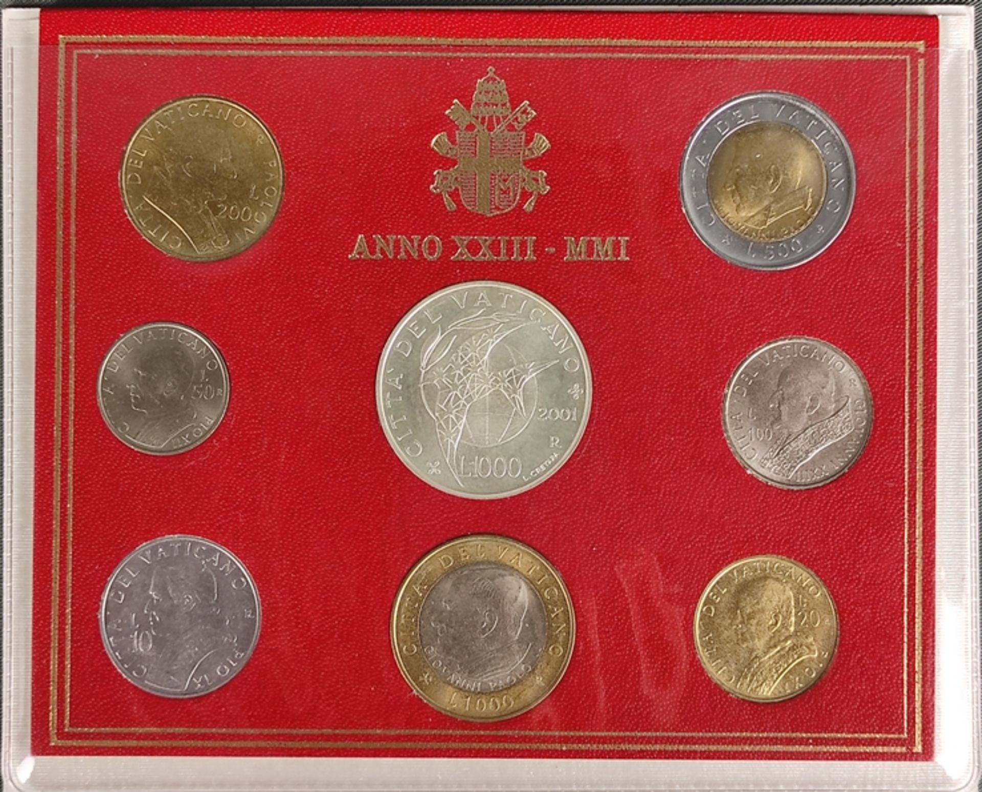 Vatikan KMS 2001, 8 Münzen: 10, 20, 50, 100, 200, 500, 1000, Lire, und 1000 Lire Silbermünze, Silbe