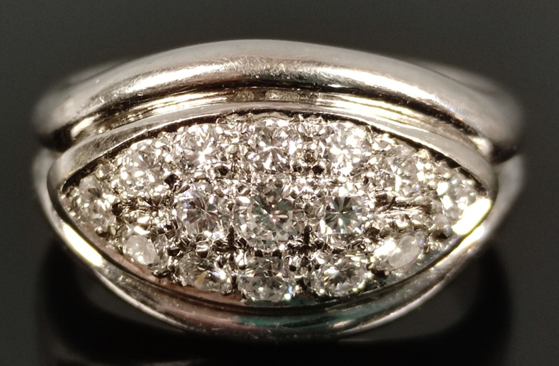 Brilliant ring, ring band widened towards the center, set with 15 brilliant diamonds, around 0.8ct, - Image 2 of 4