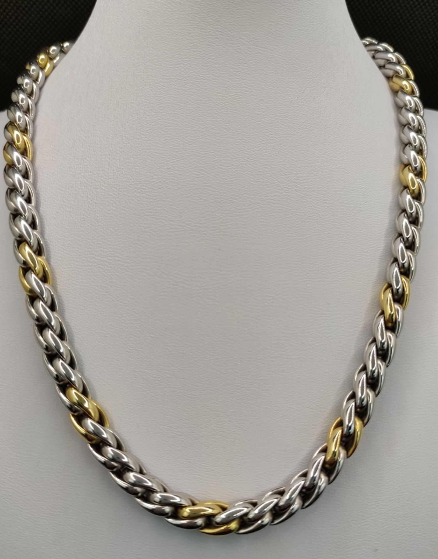 Designer-Kette, große Gliederkette mit Karabiner-Verschluss, bez. Handarbeit, 750/18K Weiß und Gelb - Bild 2 aus 3