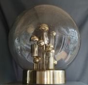 Design-Tischlampe, Atomium Kugellampe "Sputnik", 1970er Jahre, Doria, Höhe 41cm und Durchmesser 41c