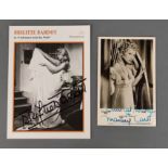 2 Autogramme, Bardot und Carol, Vintage Postkarten-Photographie mit eigenhändiger Unterschrift, zei