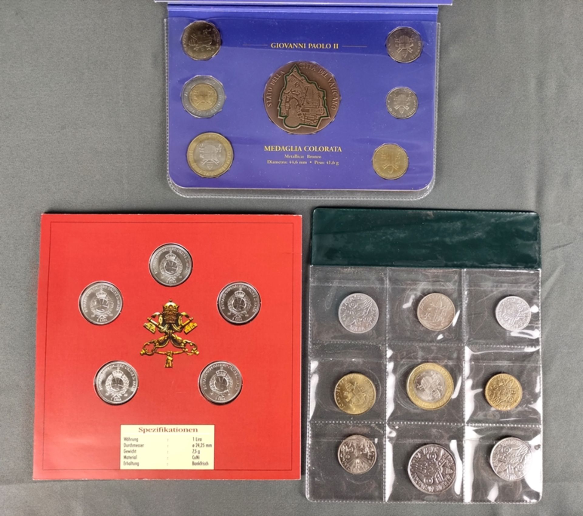 Vatican Convolute: Medals & Coins of the Popes, 1929/2001, KMS 2001: PIO XI, brass, 20 lire, diamet - Image 2 of 2