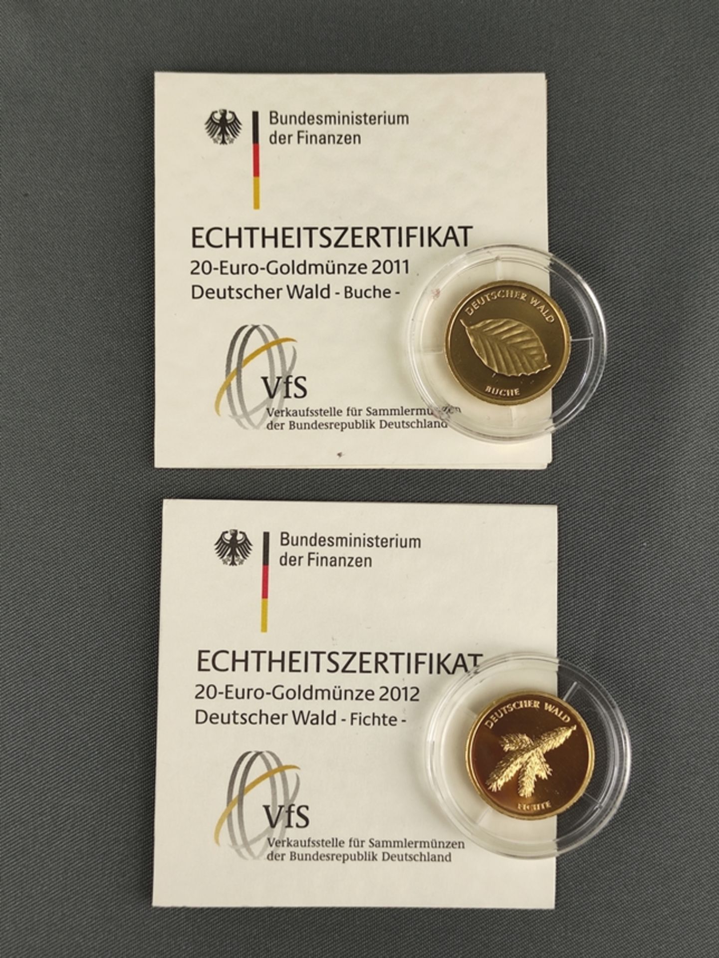 2 Goldmünzen, 20 Euro, "Deutscher Wald", limitierte Auflagen, bestehend aus: Fichte, Prägeanstalt A - Bild 2 aus 2
