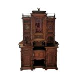 Magnificent salon cabinet in oriental style