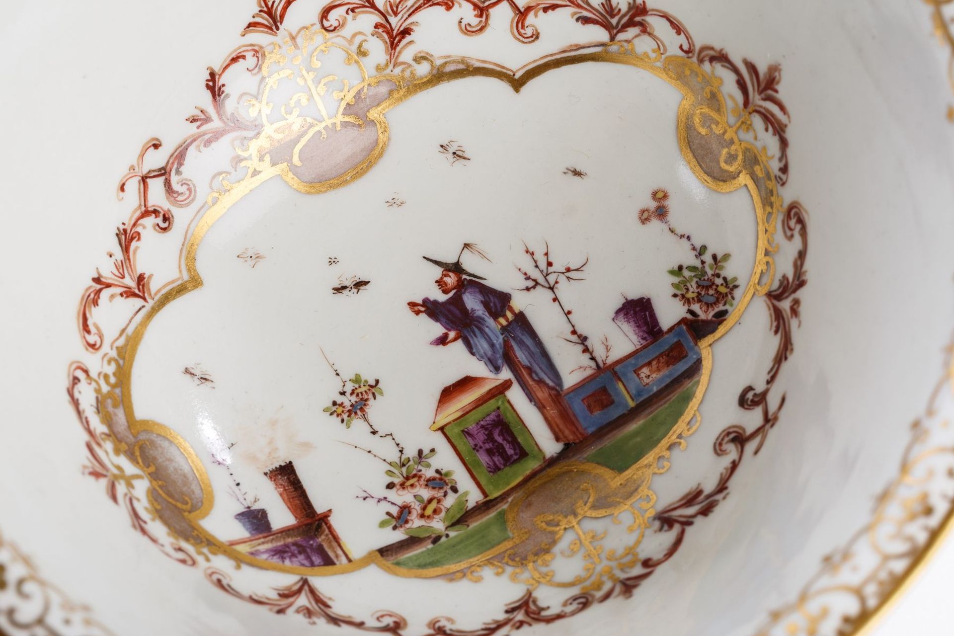 Rare bowl with "Chinoiserie" scenes, Meissen 1723/25 - Image 2 of 4