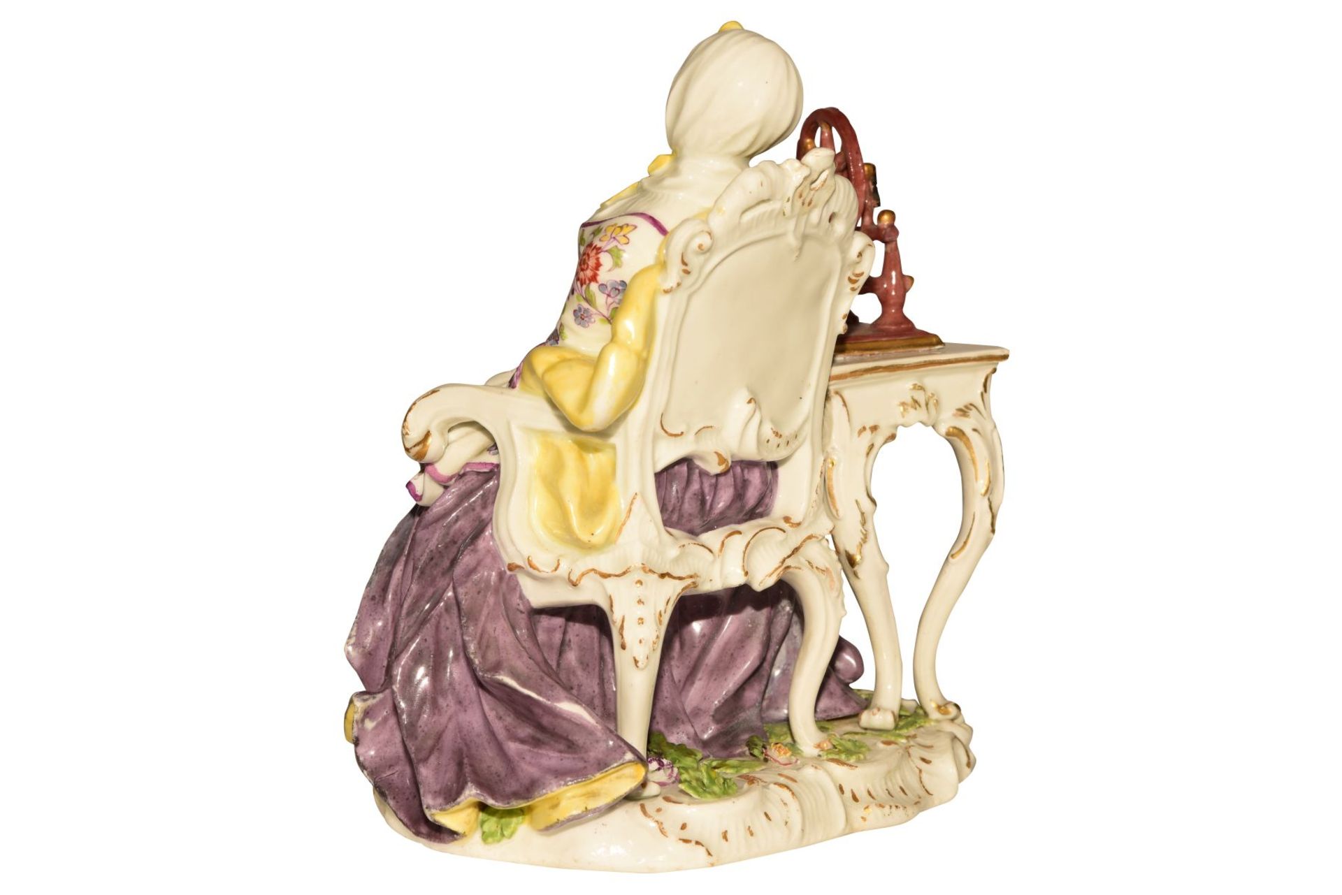 Lady with Spinning Wheel Meissen around 1750 - Image 3 of 10