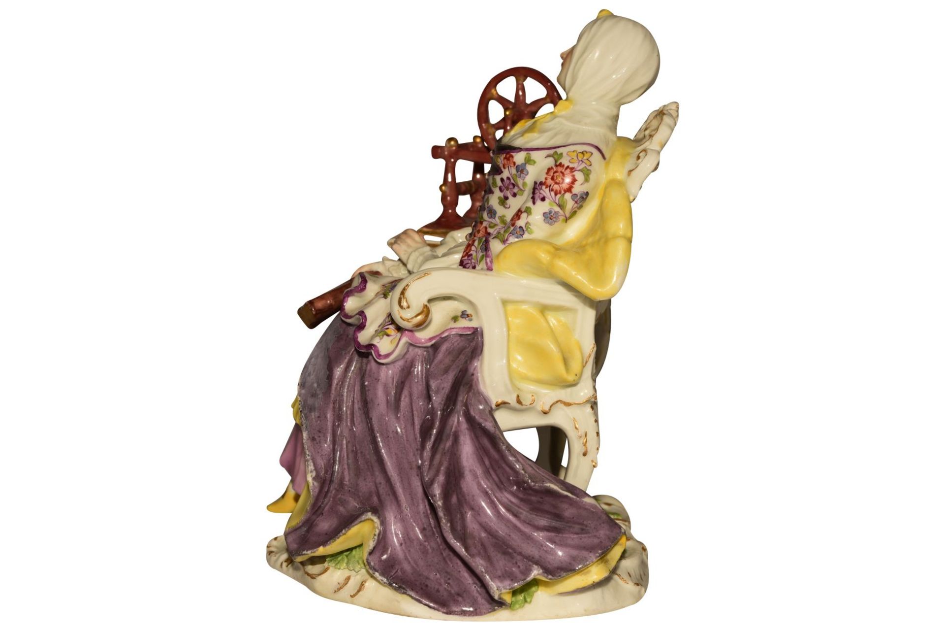 Lady with Spinning Wheel Meissen around 1750 - Image 2 of 10
