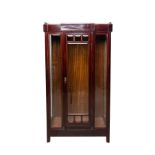 Art Nouveau Glass Display Cabinet, Early 20th C. | Jugendstil Glasvitrine, fruehes 20. Jh.