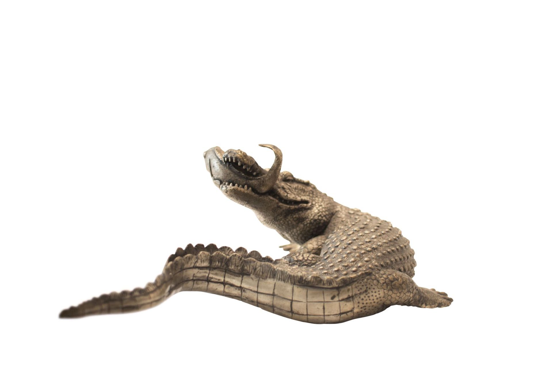 Large Sculpture, Fish-Catching Crocodile | Grosse Skulptur, Fisch fangendes Krokodil - Image 3 of 5
