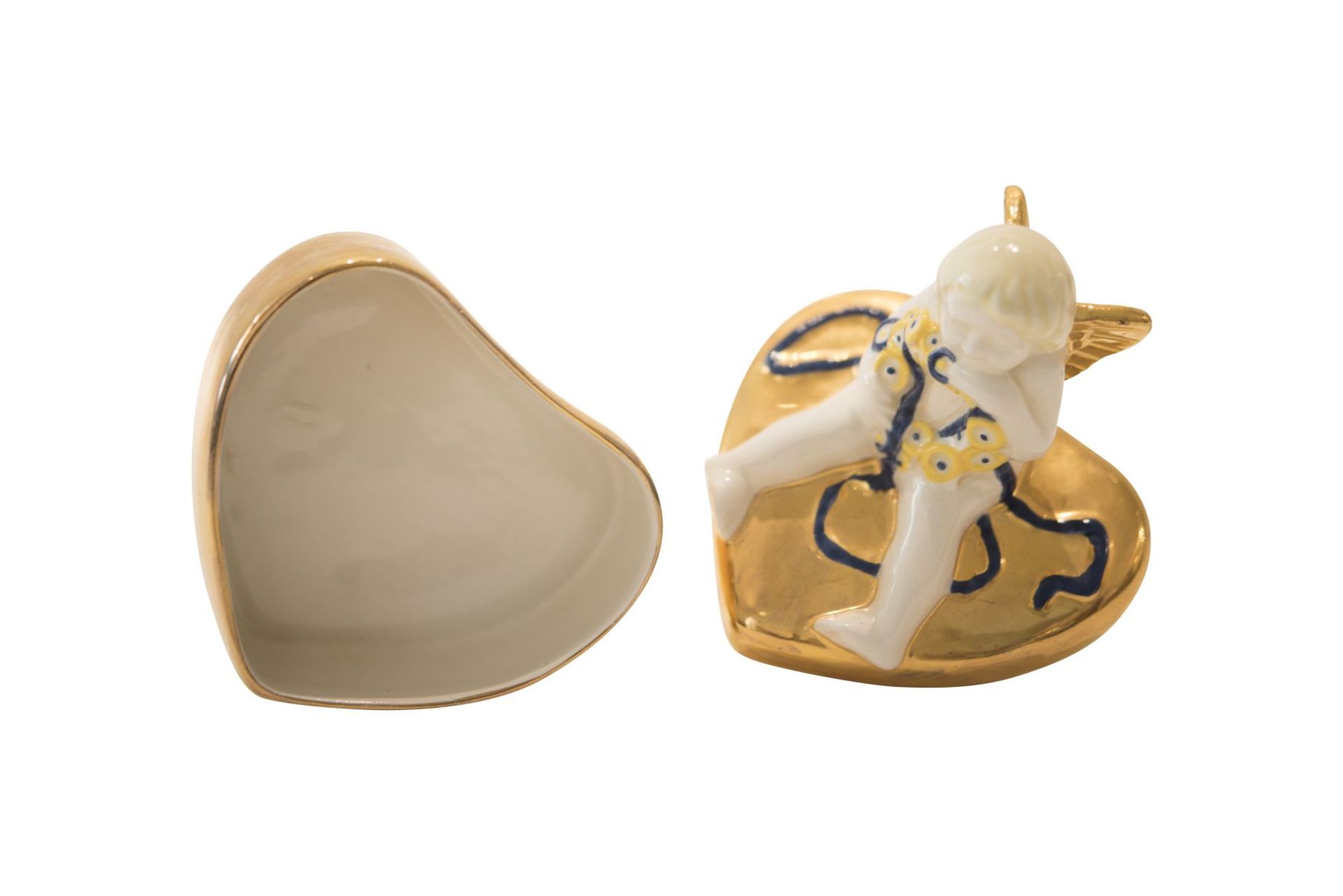 Gmundner Ceramics, Heart Box with Cupid, Around 1907 | Gmundner Keramik, Herzdose mit Amor, um 1907 - Image 5 of 5