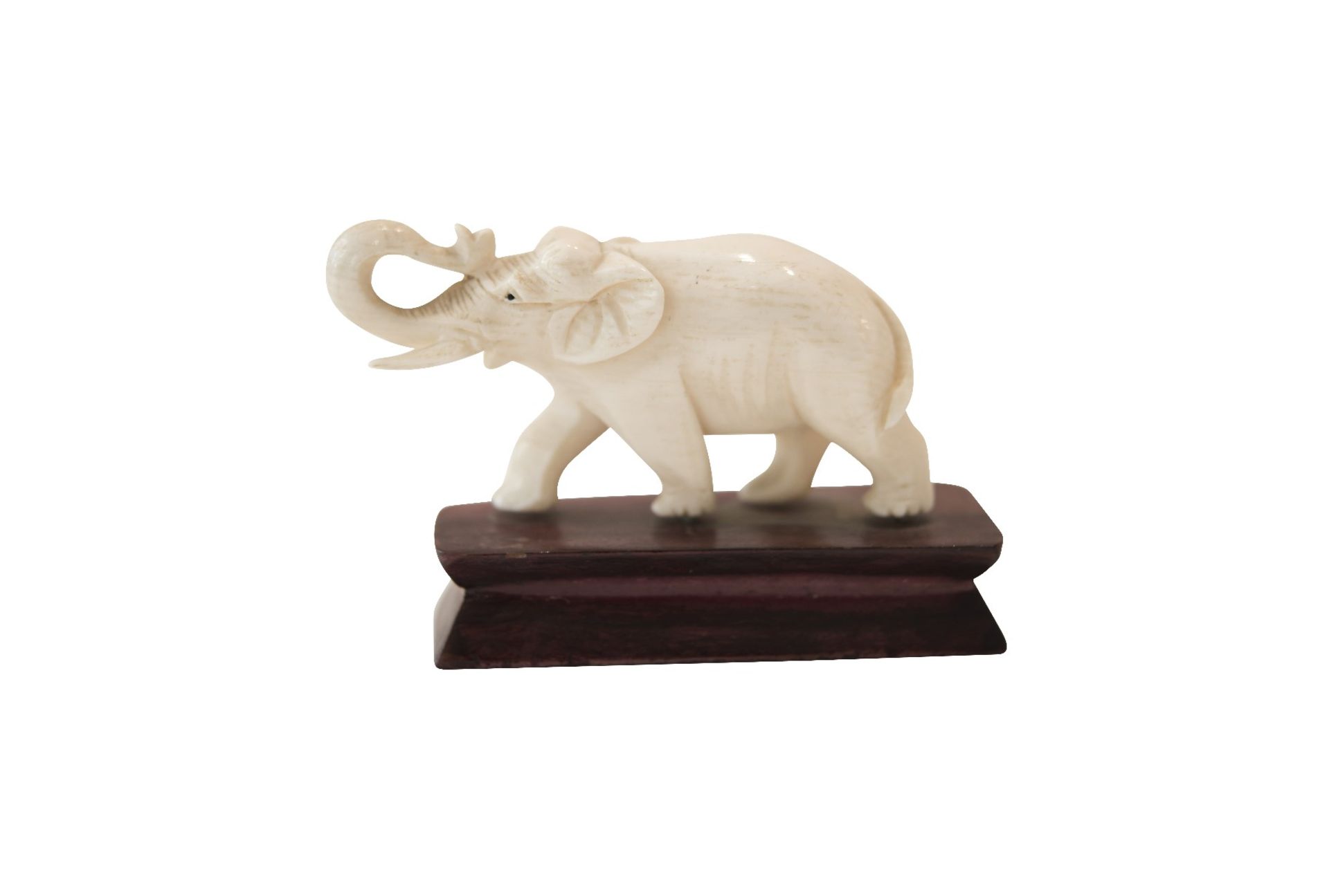 Small elephant on wooden base - Image 2 of 6