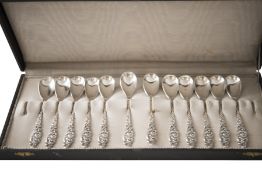Set cake fork in silver