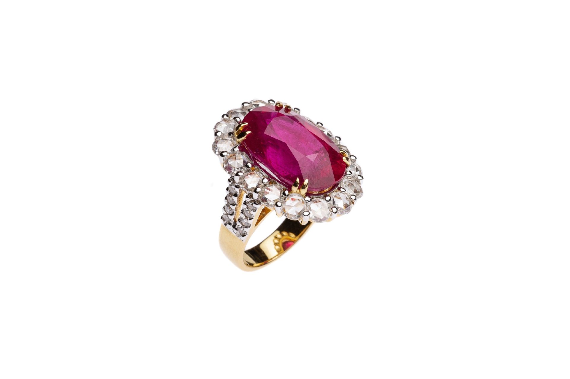 Cocktail ring with diamond and oval-cur ruby - Image 5 of 5