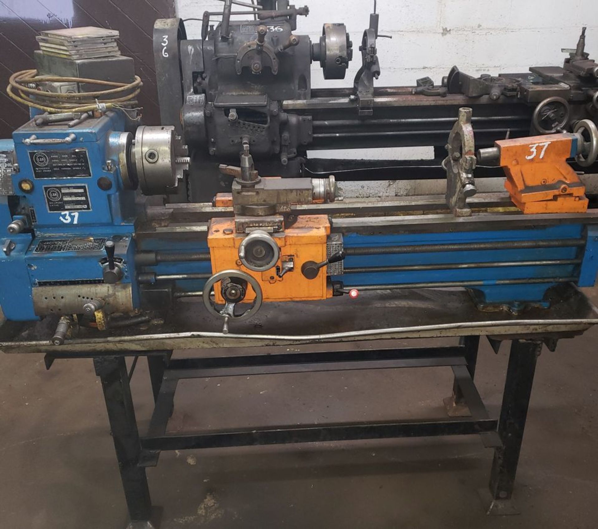 L & K Model K-1236 6" 3-Jaw Millport Lathe