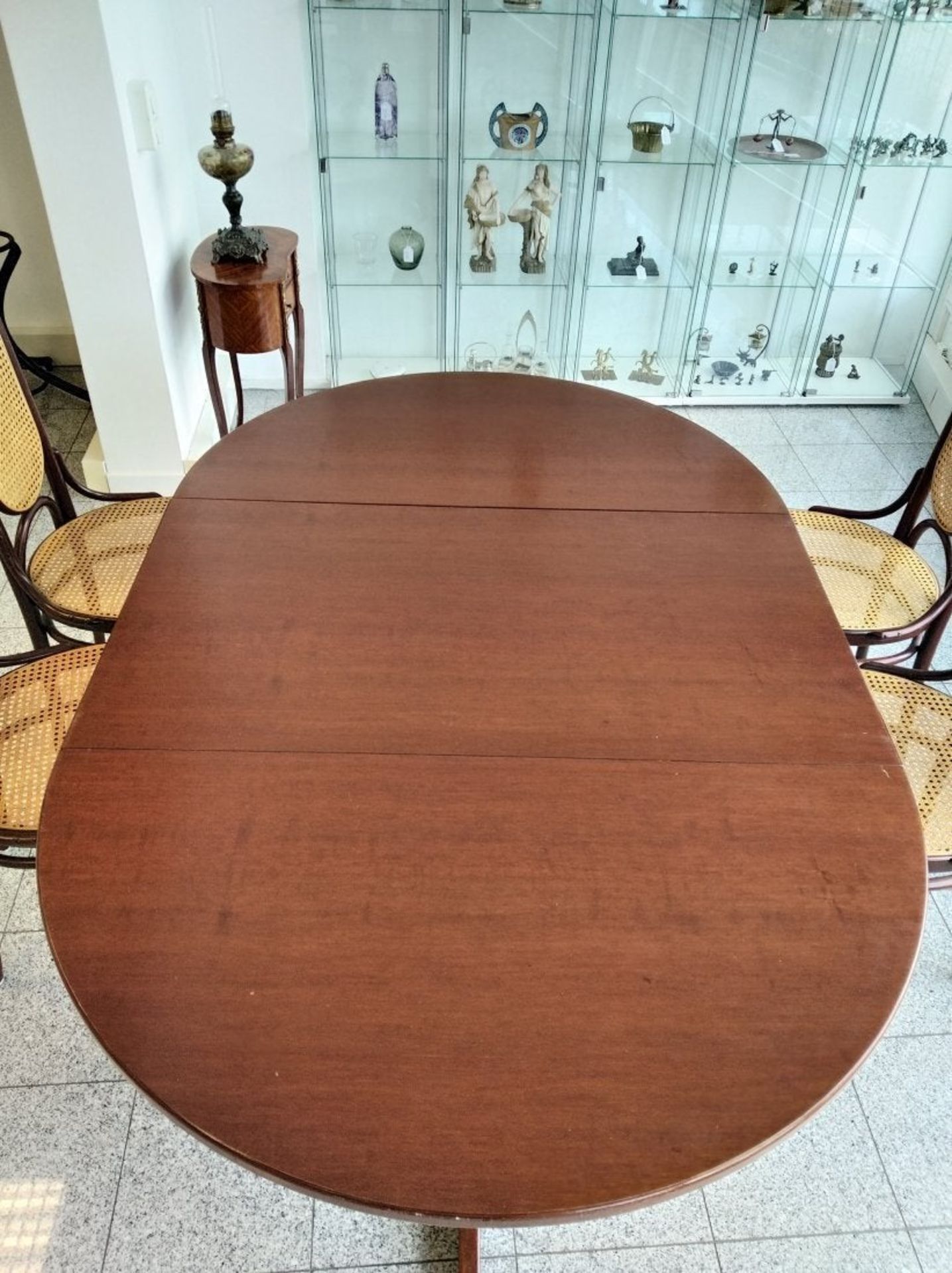 Thonet | Extendable Table & 4 Chairs - Bild 3 aus 10