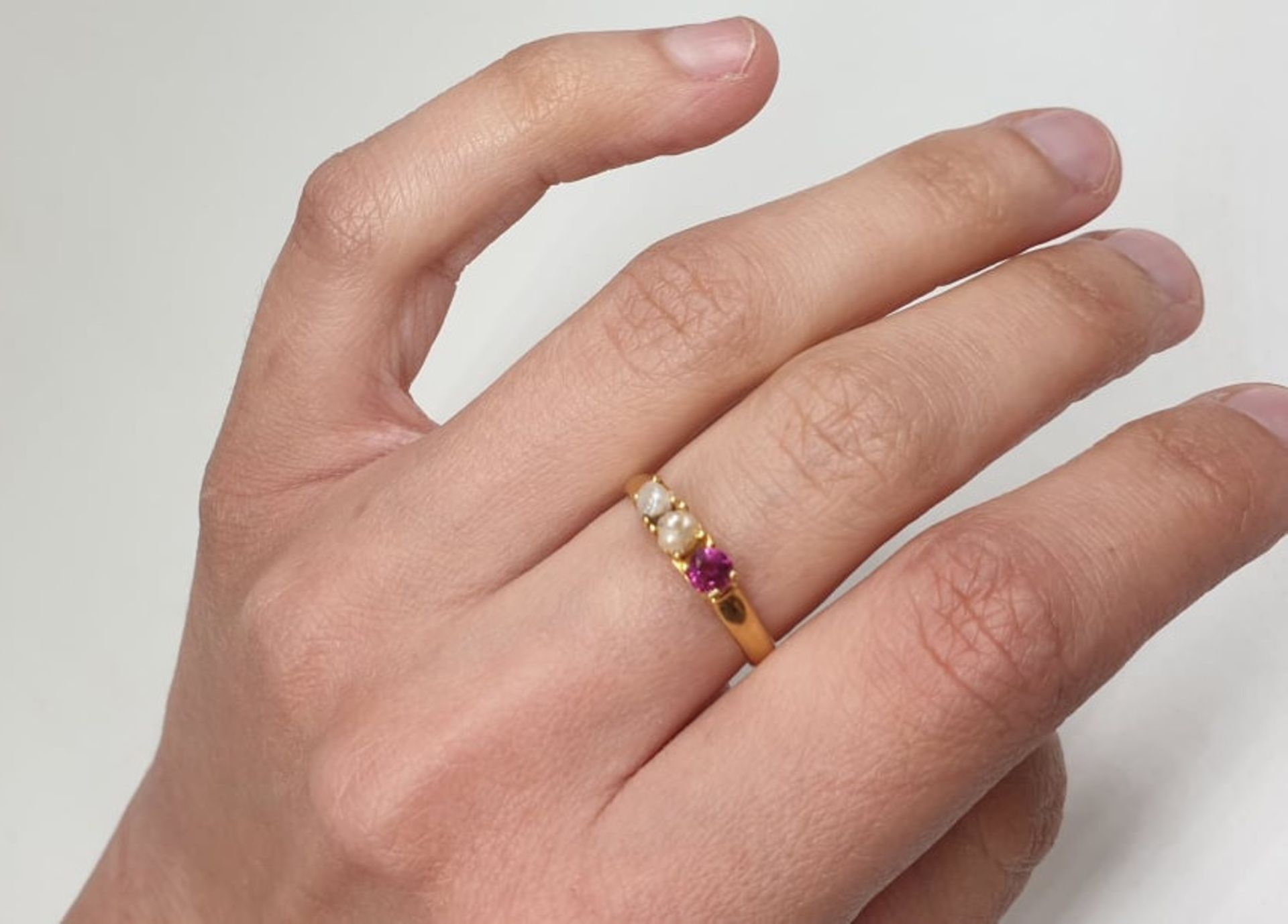 Ring | Ruby & Pearl | 18ct - Image 4 of 4