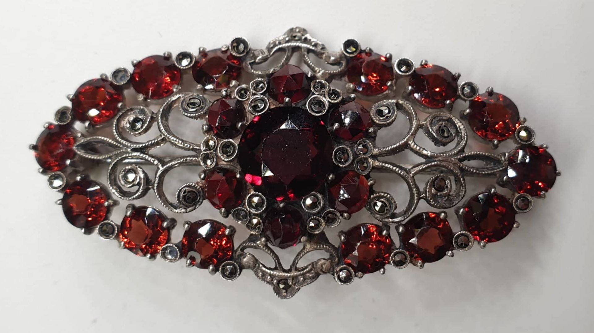 Silver Bohemian Garnet Brooch - Bild 4 aus 4