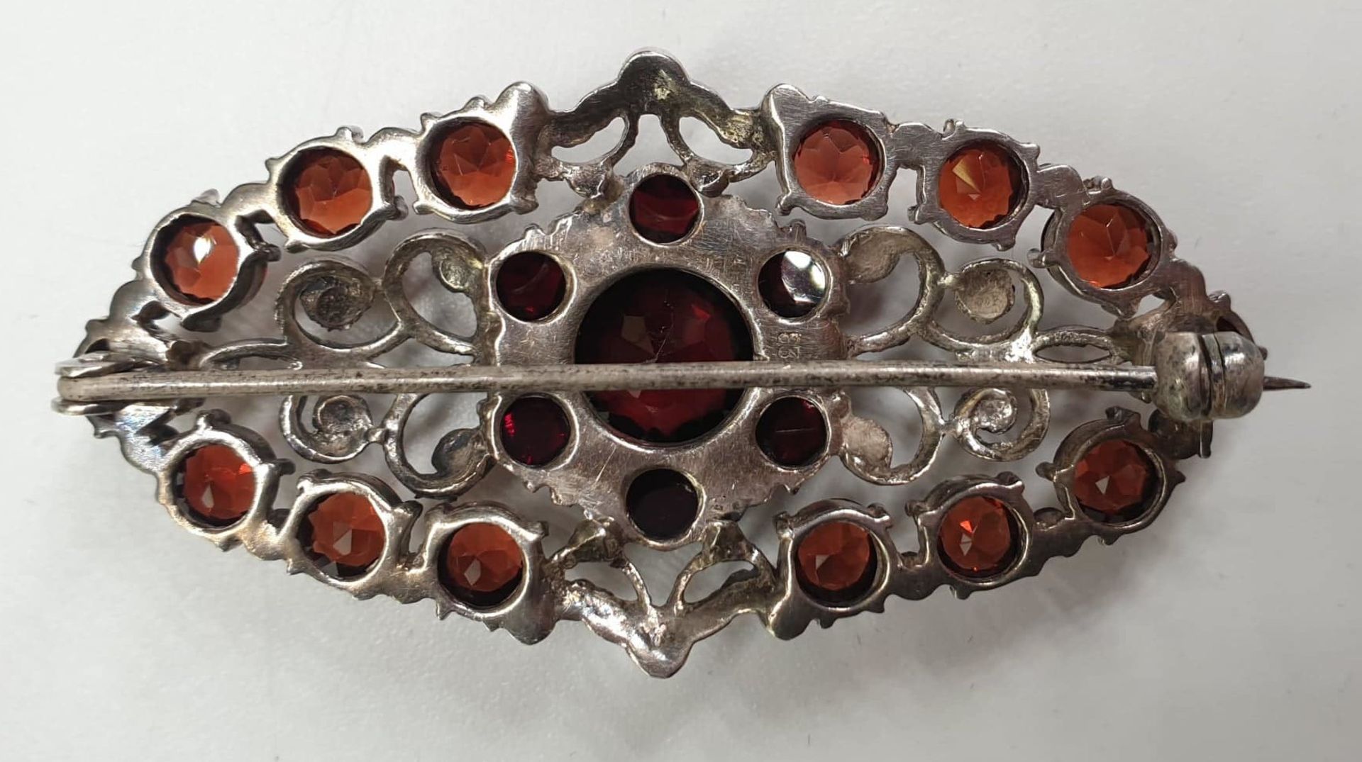 Silver Bohemian Garnet Brooch - Bild 2 aus 4