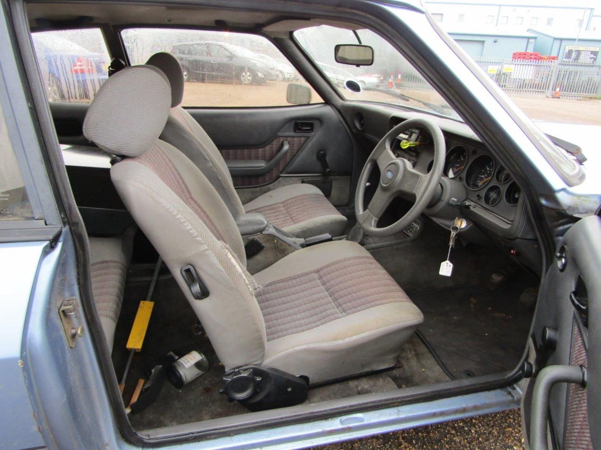 1986 Ford Capri 1.6 Laser - Image 8 of 18
