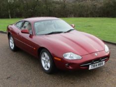 1999 Jaguar XK8 Coupe Auto