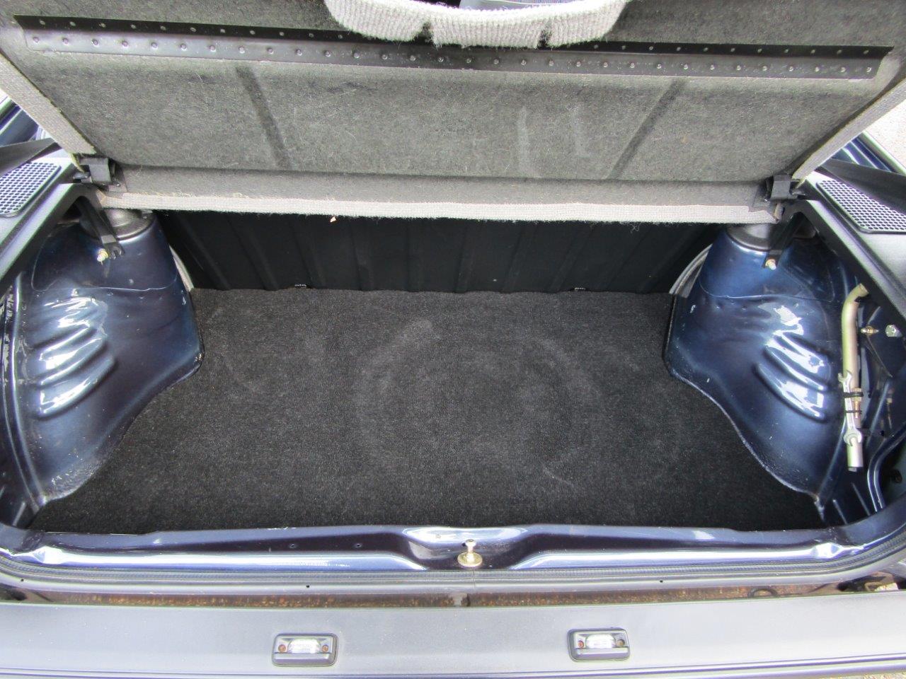 1988 VW Polo 1.3 Coupe S 39,000 miles from new - Image 9 of 26