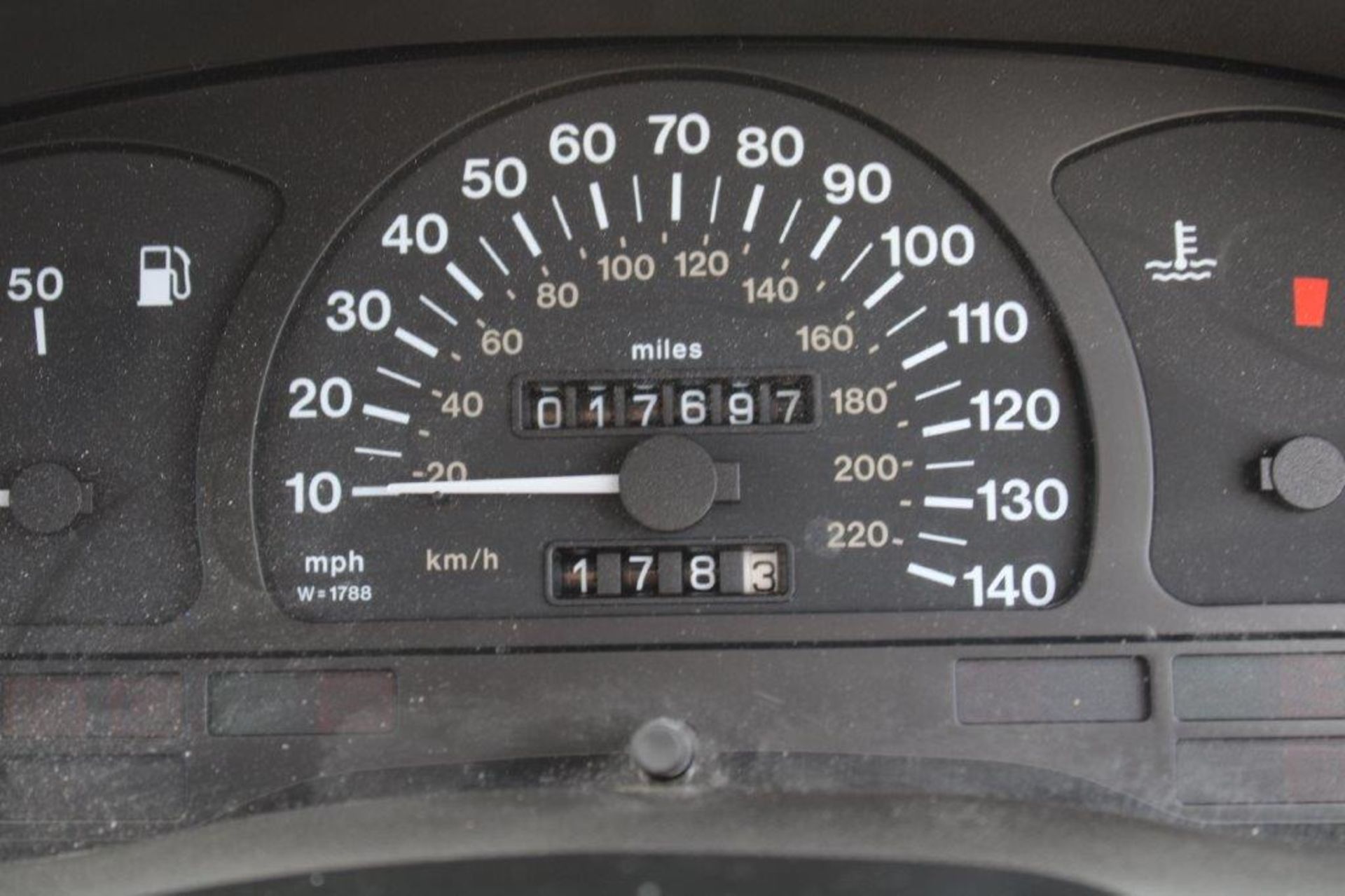 1994 Vauxhall Astra Merit 1.4i 17,516 miles from new - Image 16 of 26