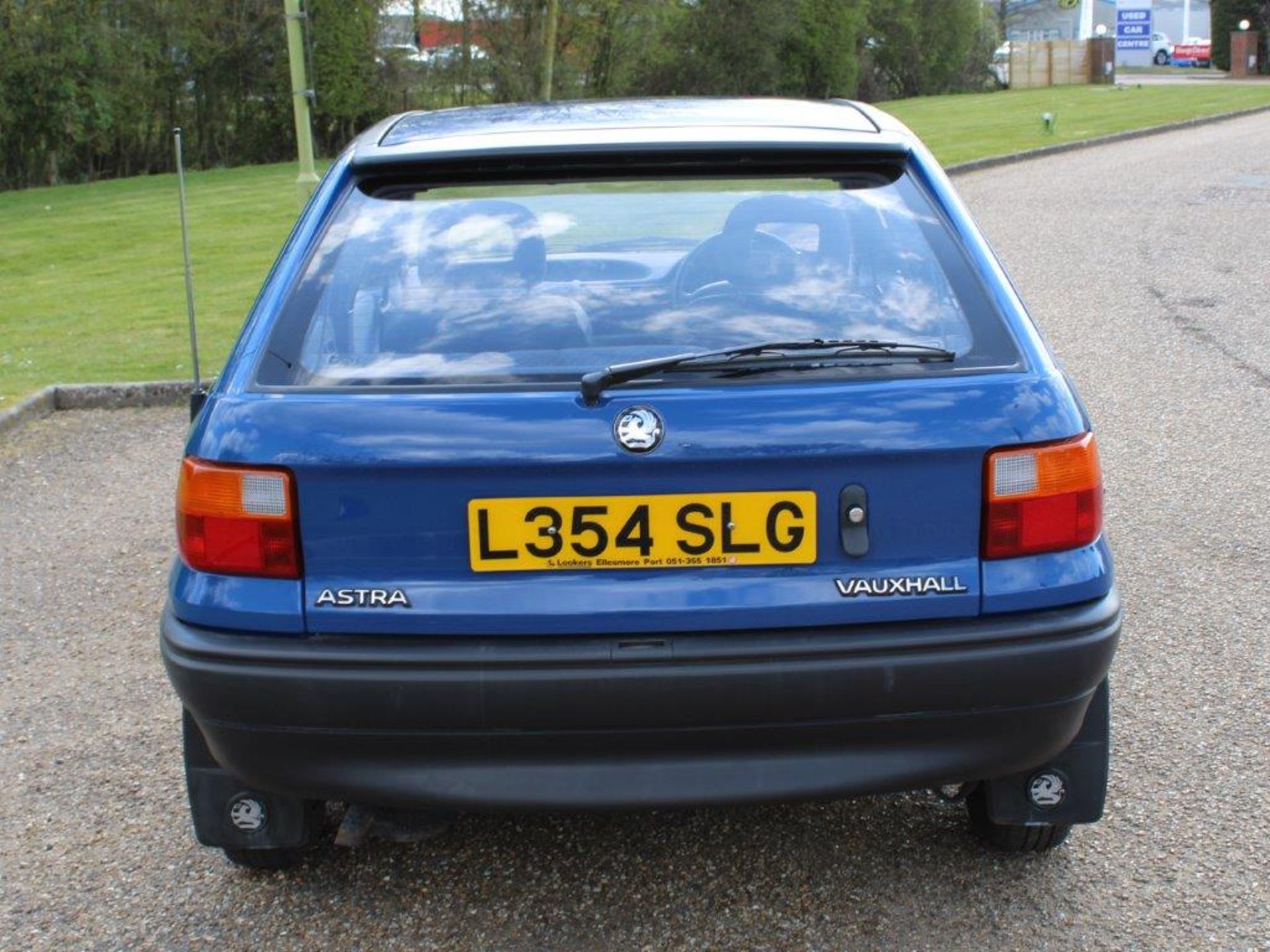 1994 Vauxhall Astra Merit 1.4i 17,516 miles from new - Image 7 of 26