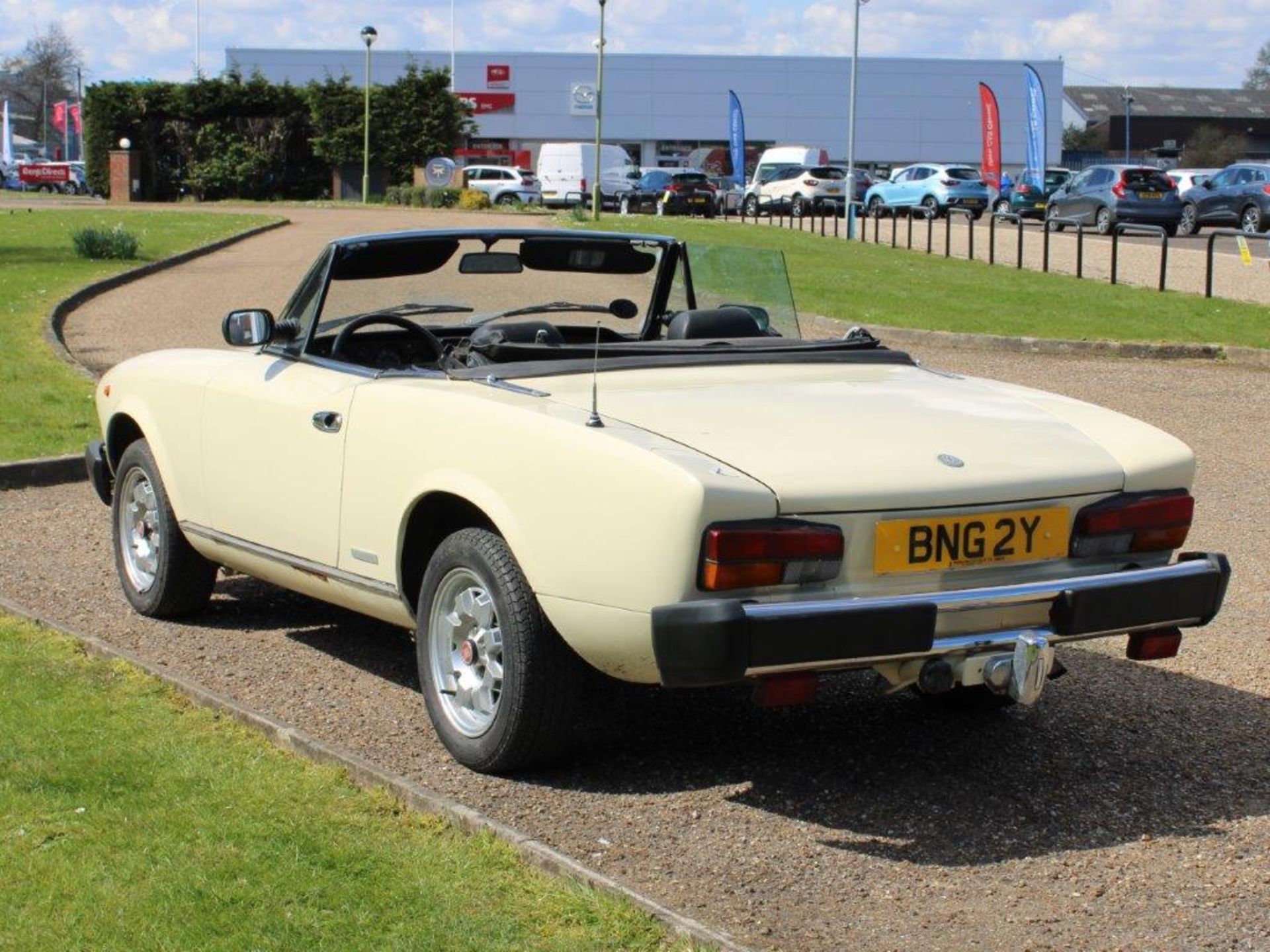 1982 Fiat 124 Sport Spider Europa LHD - Image 4 of 29
