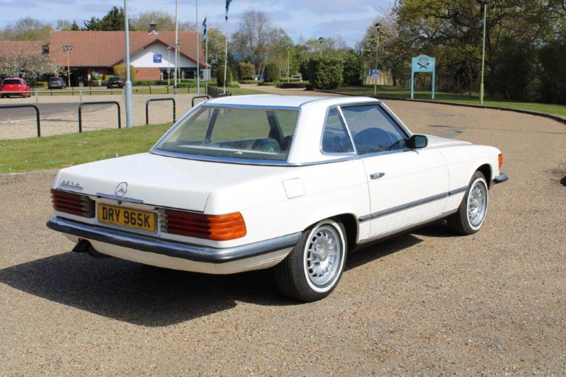 1972 Mercedes R107 350 SL Auto - Image 6 of 34