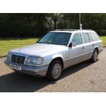 1995 Mercedes E220 Auto Estate 7-Seater