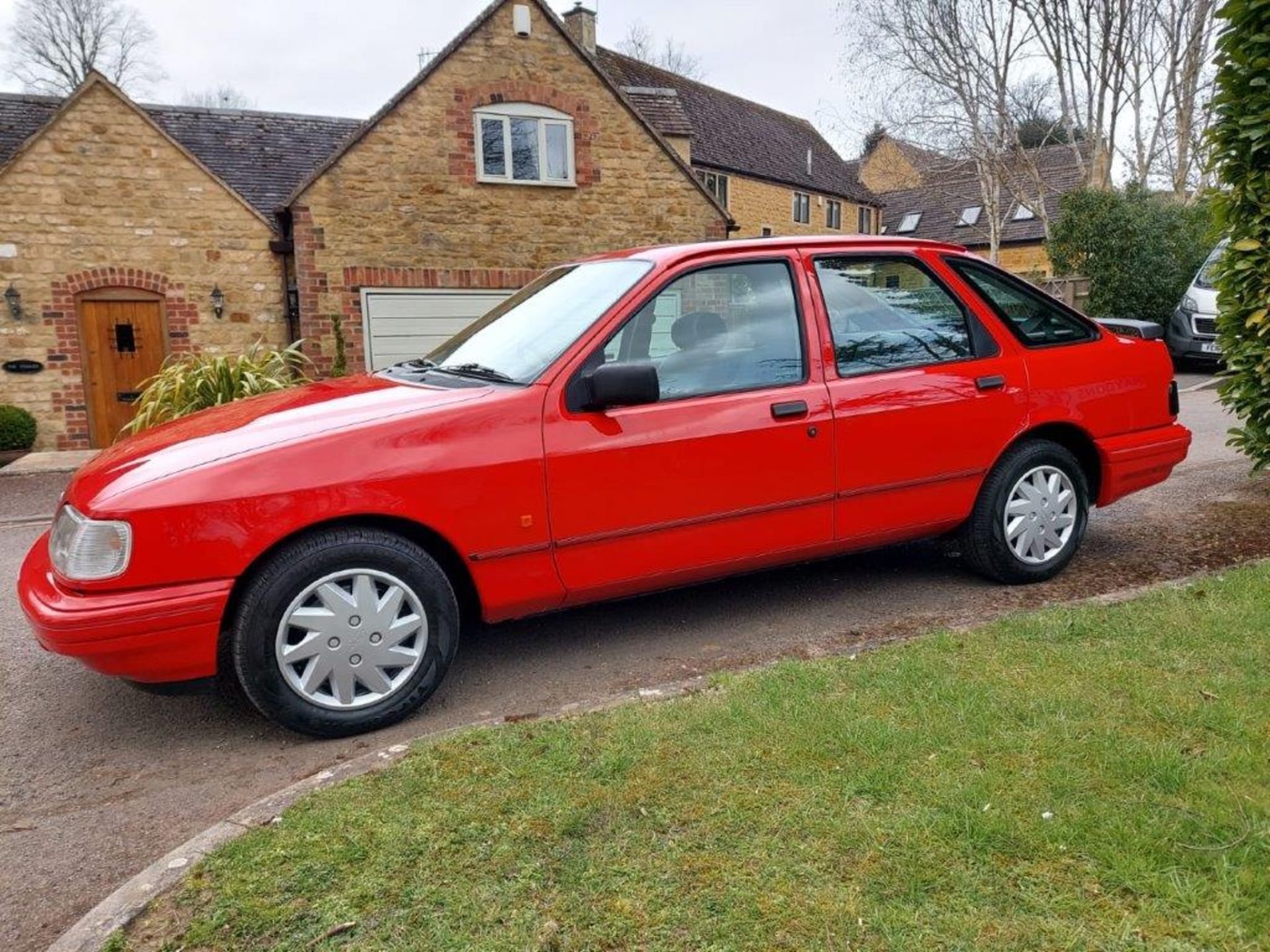 1993 Ford Sierra 1.8 LXi 2,780 miles from new - Image 5 of 20