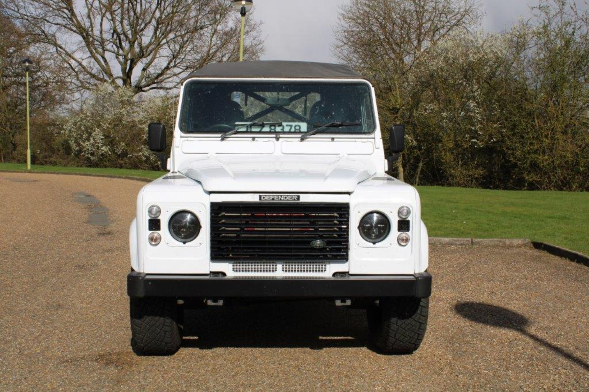 2002 Land Rover Defender 2.5 TD5 Pick-up - Image 2 of 17