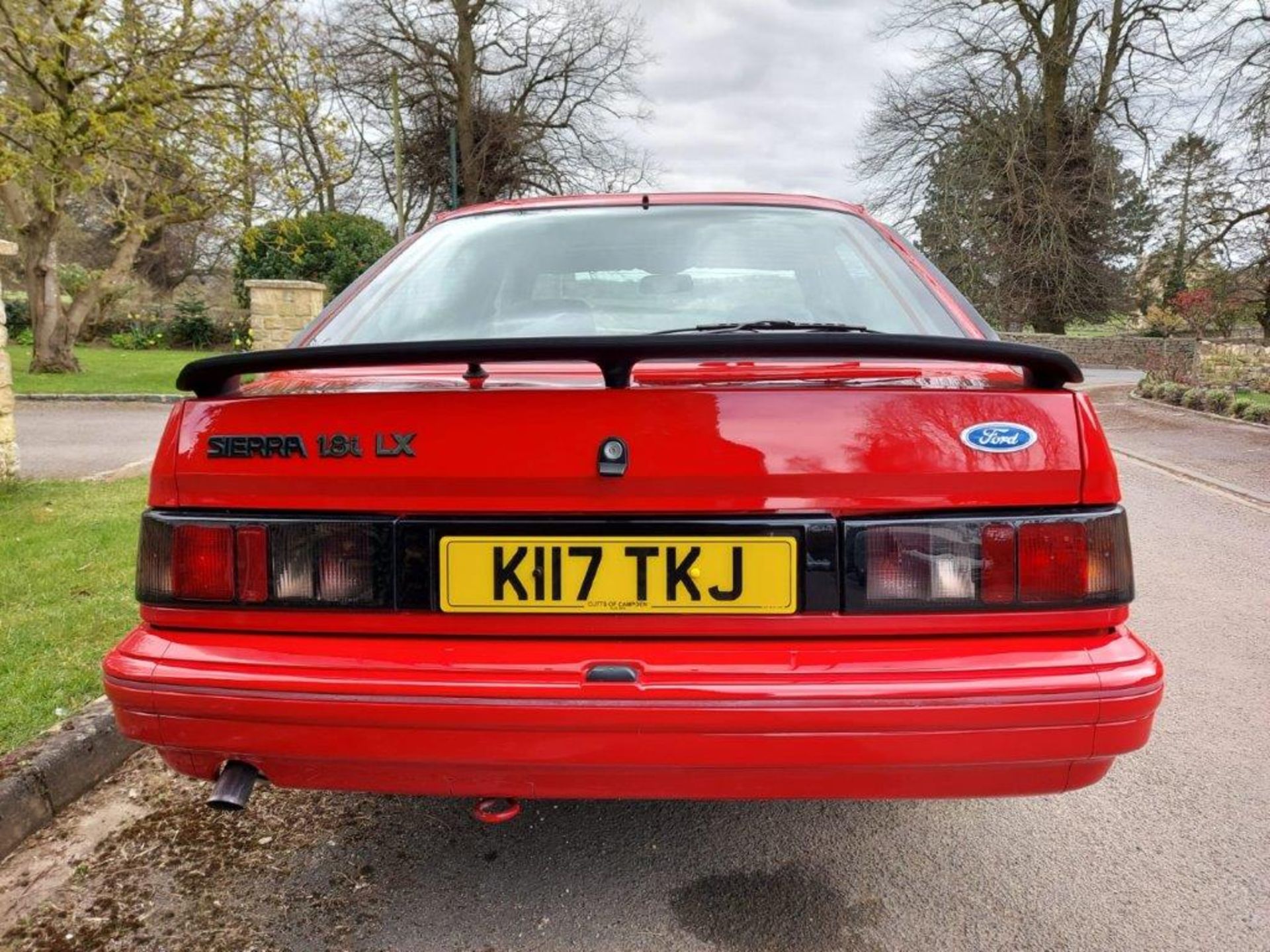 1993 Ford Sierra 1.8 LXi 2,780 miles from new - Image 7 of 20