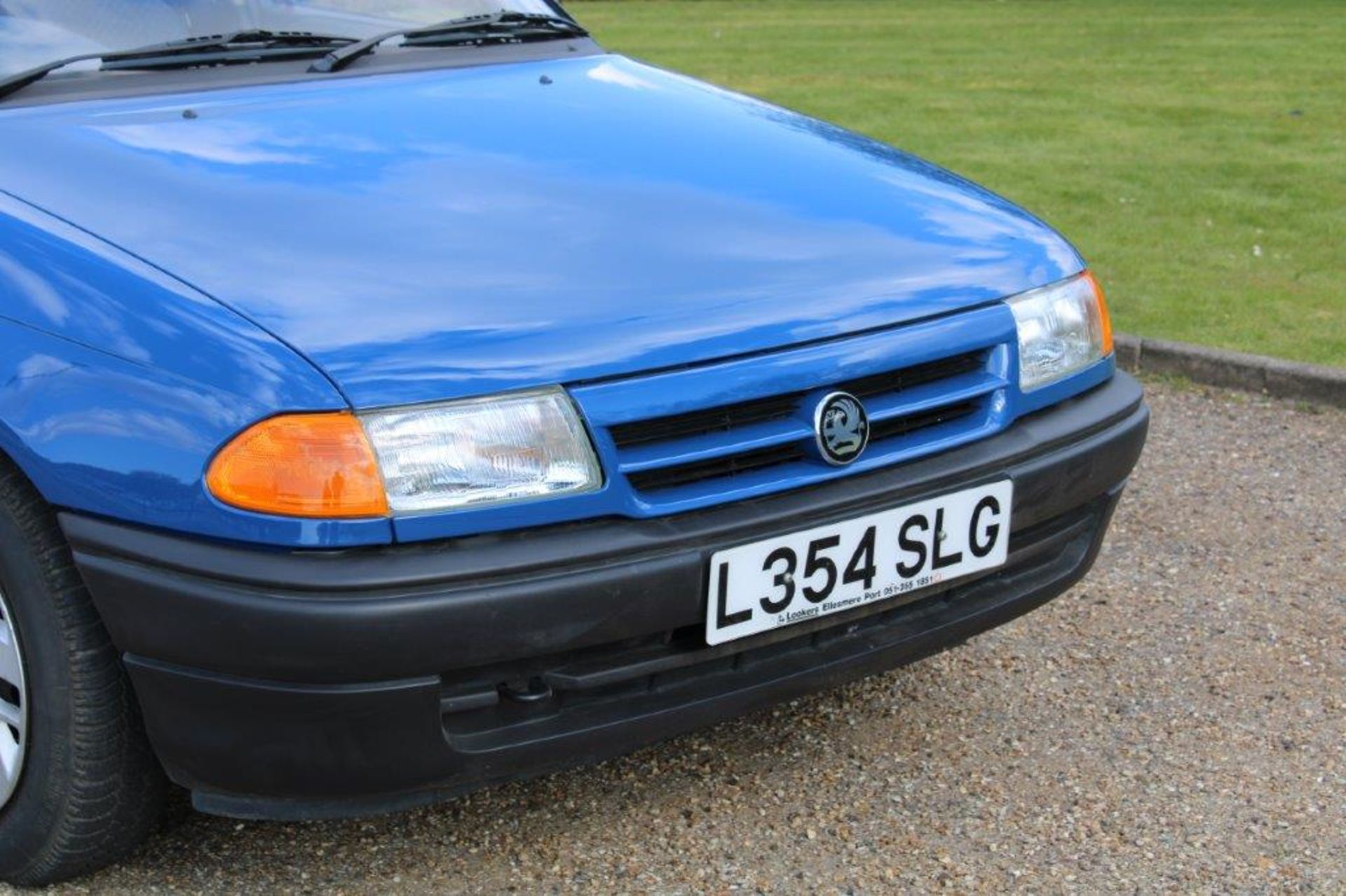 1994 Vauxhall Astra Merit 1.4i 17,516 miles from new - Image 2 of 26