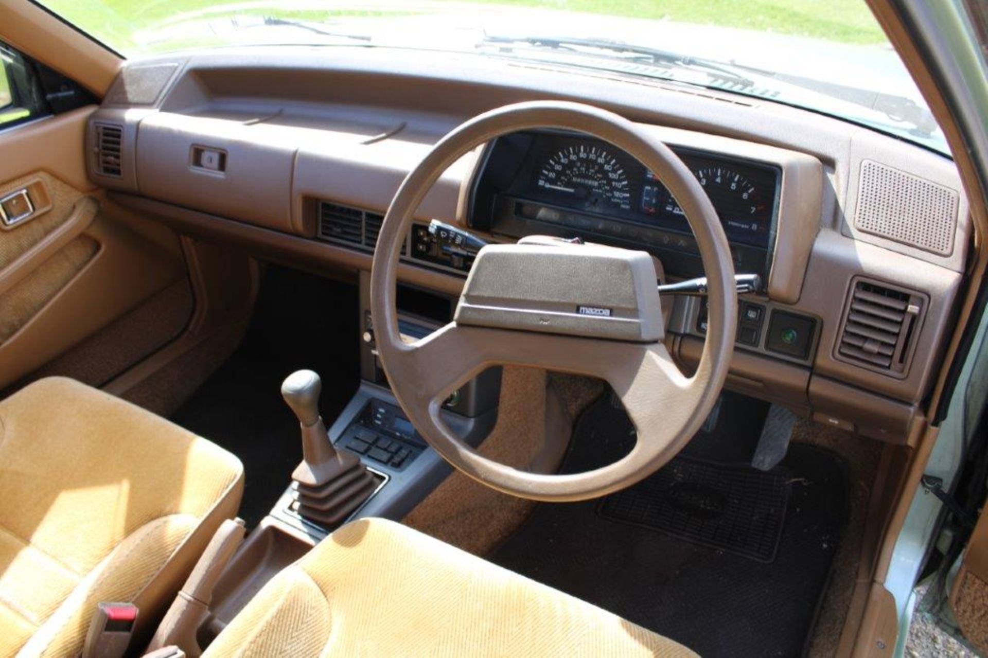 1984 Mazda 626 GLX - Image 13 of 19