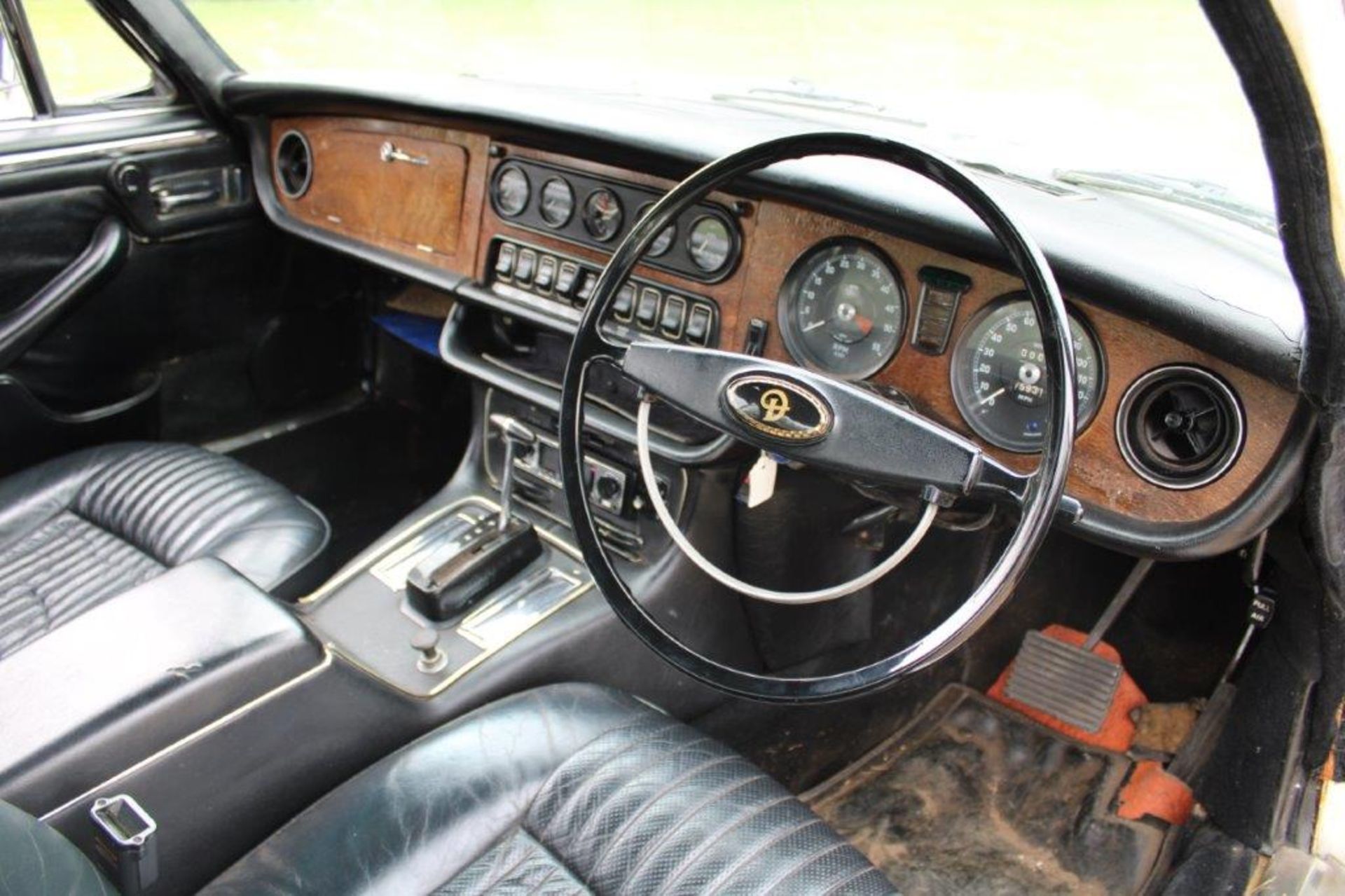 1973 Daimler Sovereign 4.2 Auto - Image 14 of 29