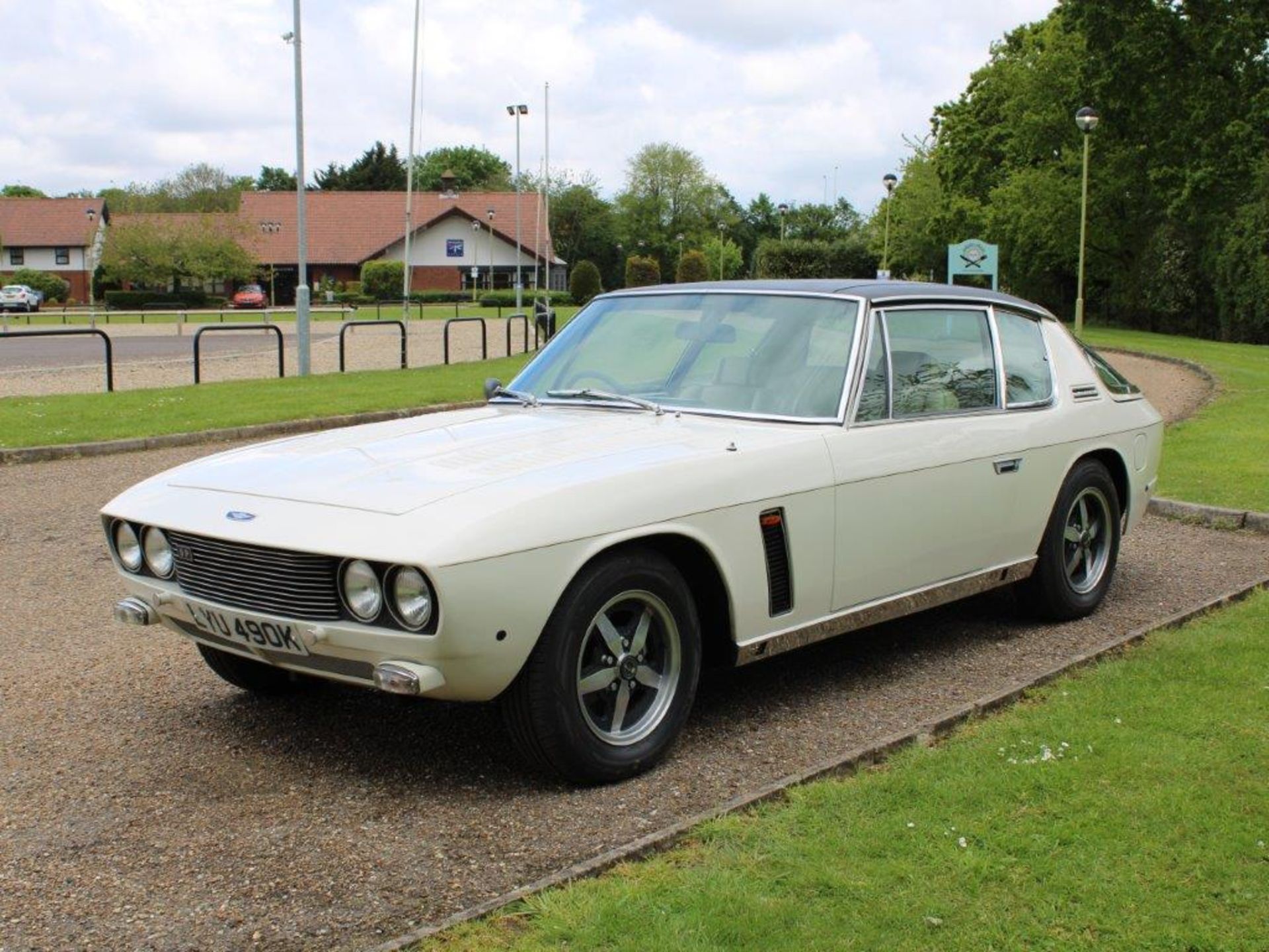 1972 Jensen Interceptor SP Auto - Image 5 of 32