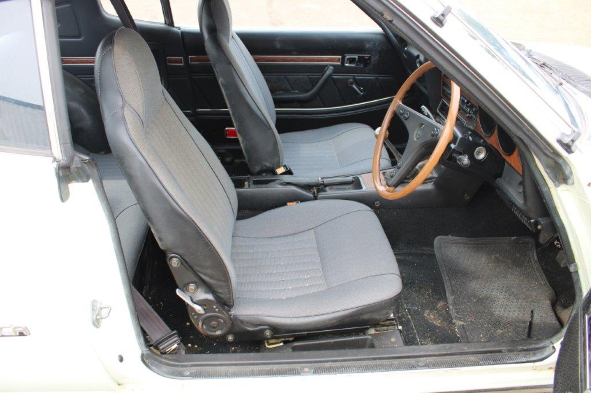 1977 Toyota Celica Liftback 2000 ST - Image 7 of 22