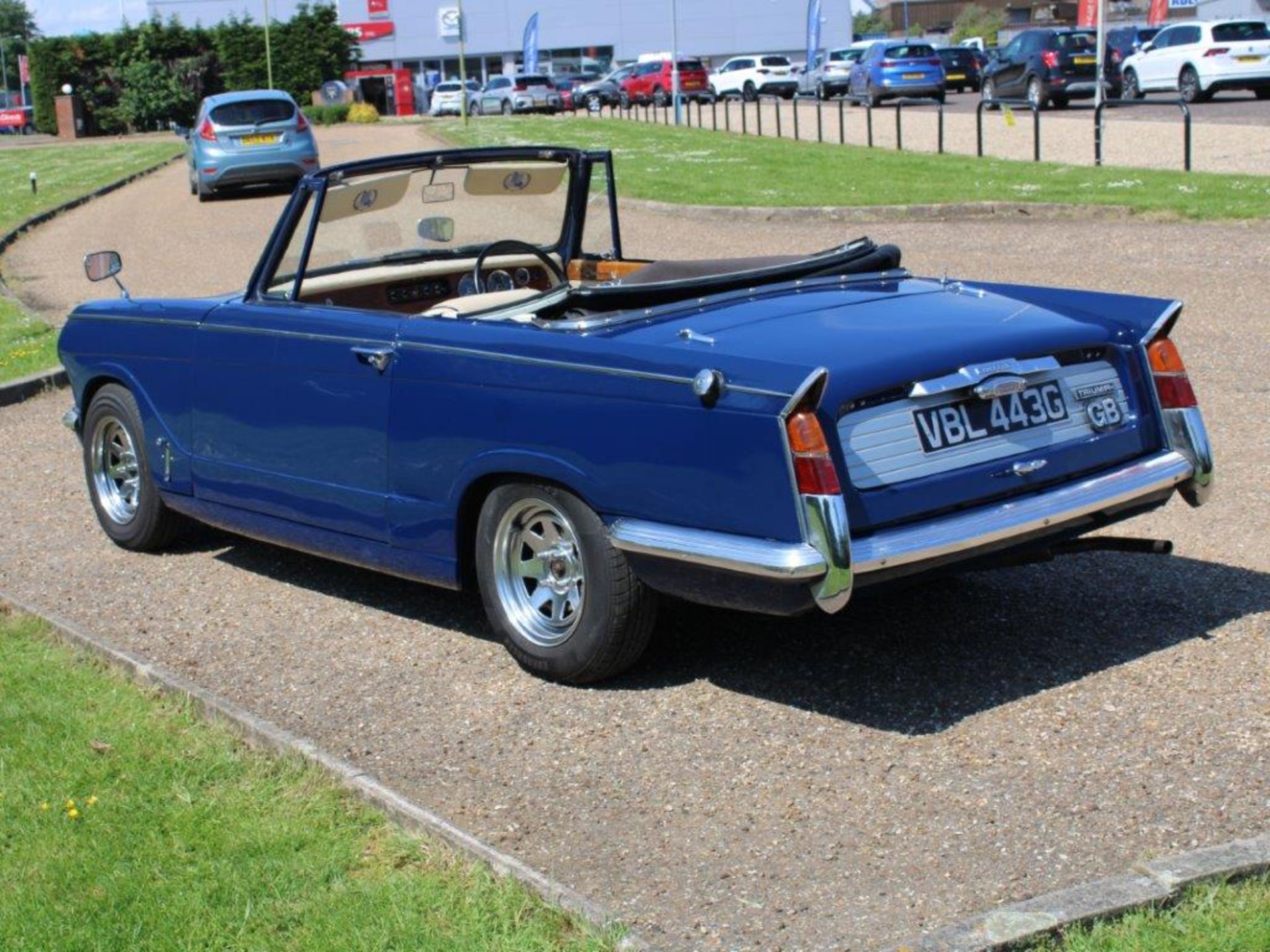 1969 Triumph Vitesse - Image 6 of 33