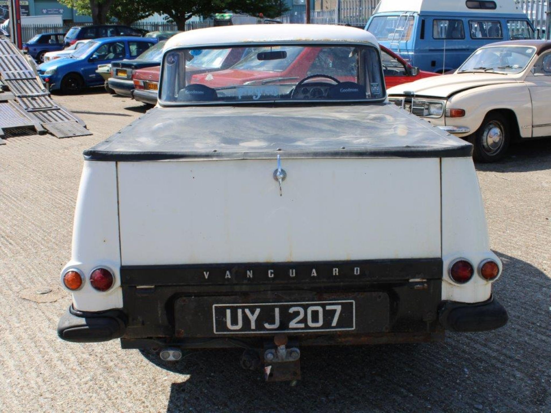 1960 Standard Six Vanguard Pick-Up - Image 4 of 24