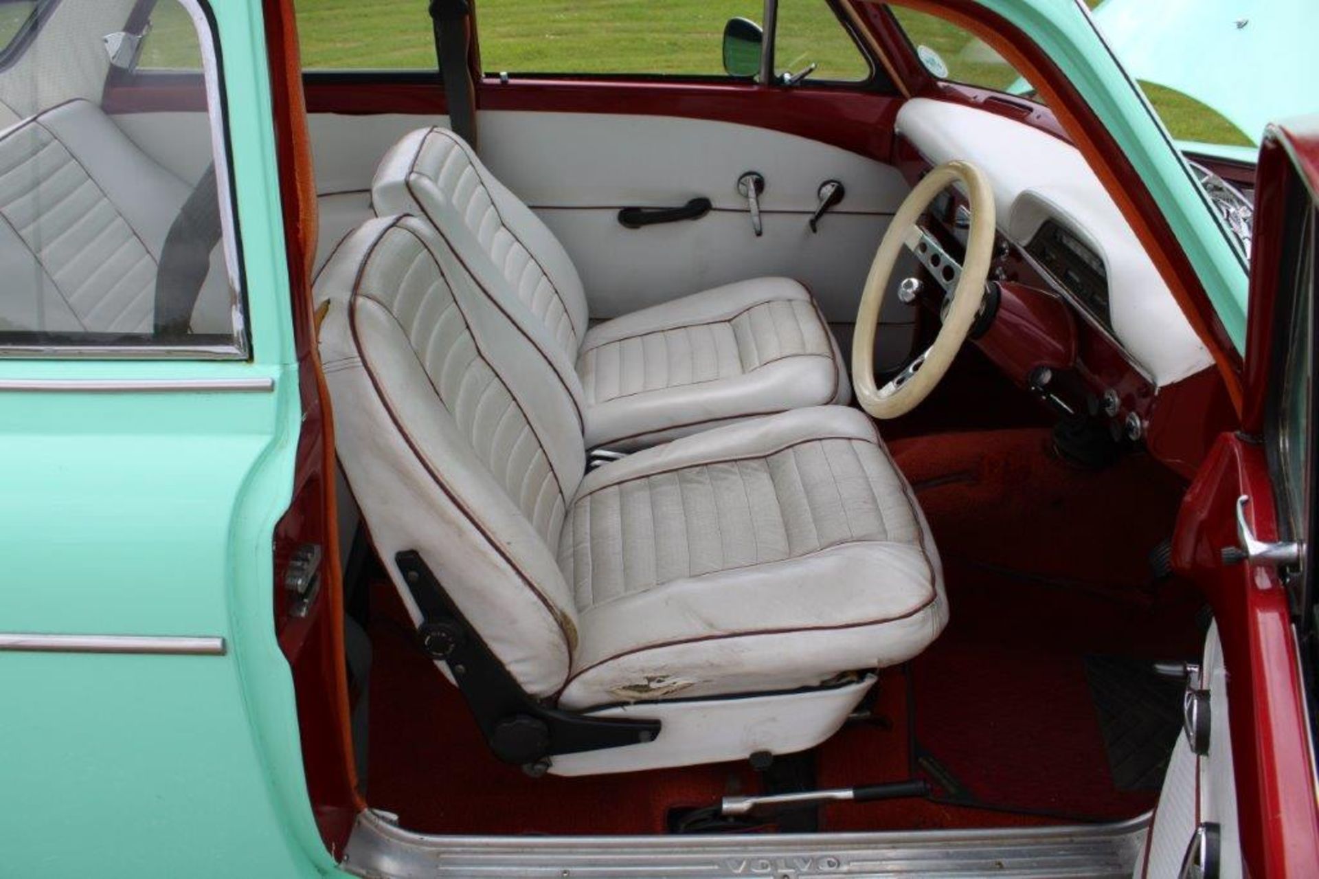 1970 Volvo Amazon 133 2-Door - Image 13 of 28