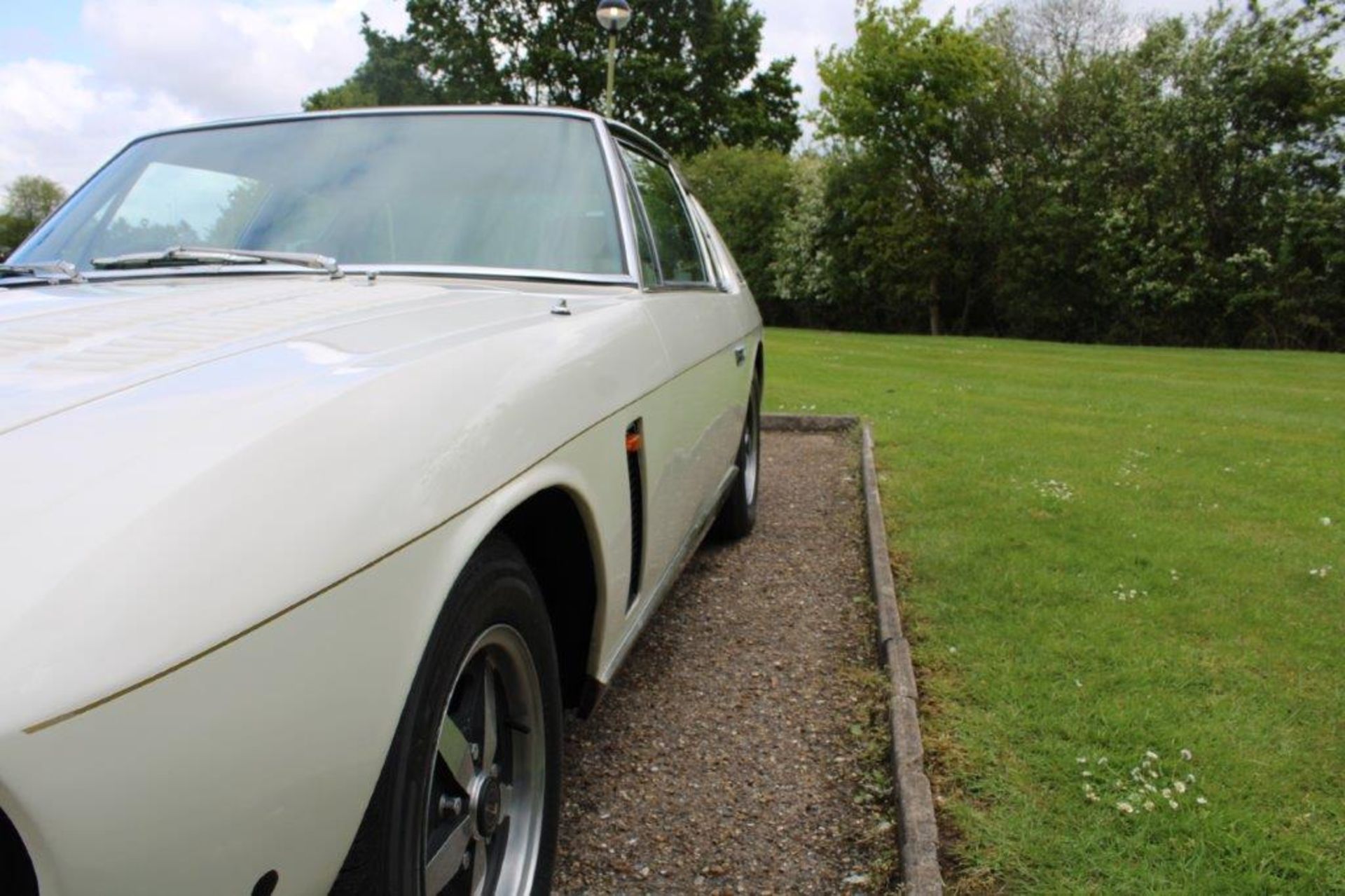 1972 Jensen Interceptor SP Auto - Image 11 of 32